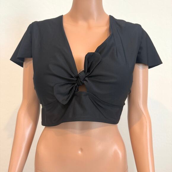 Torrid 3 wireless flutter sleeve faux tie keyhole swim top SW 2820 - Picture 9 of 10